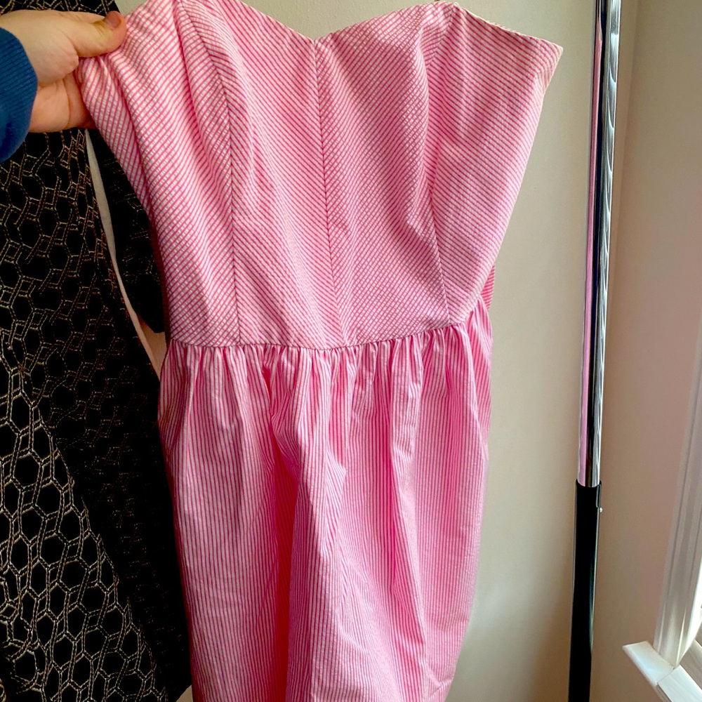 Lilly Pulitzer pink and white striped strapless dress 💕